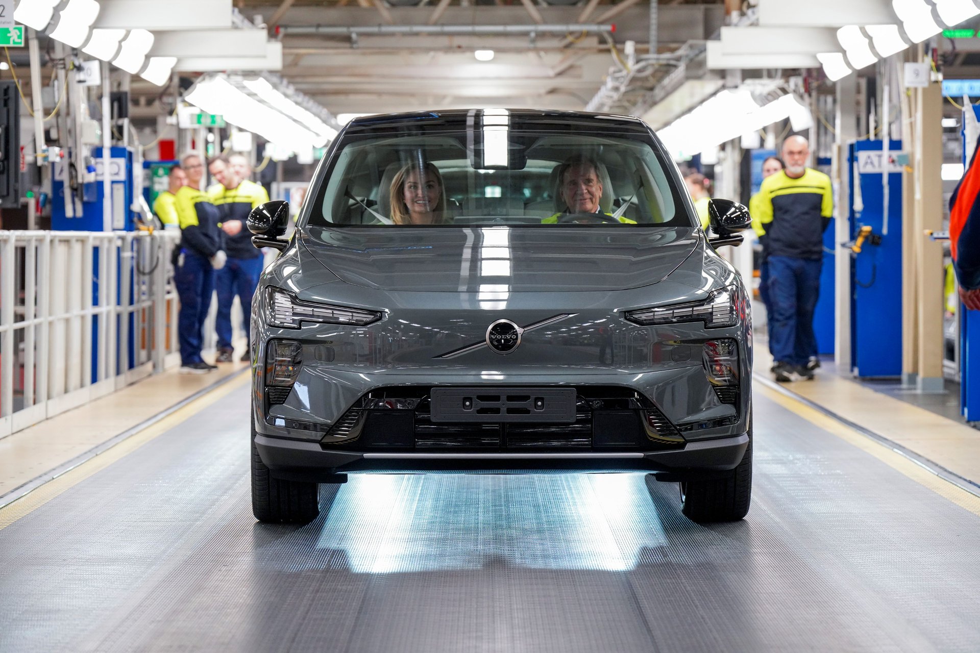 Volvo EX60 üretimi İsveç’te başladı