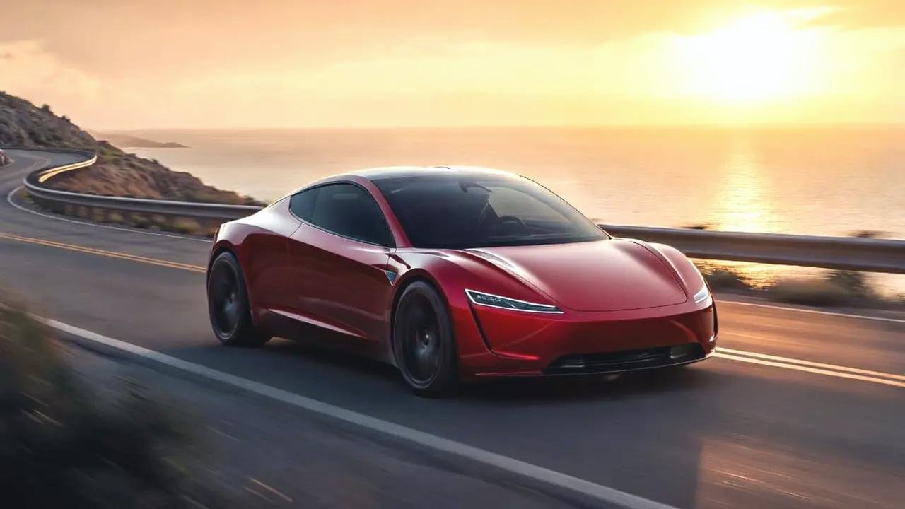 Tesla Roadster 0-100 km/s 1,1 Saniye Hedefiyle Tanıtılacak