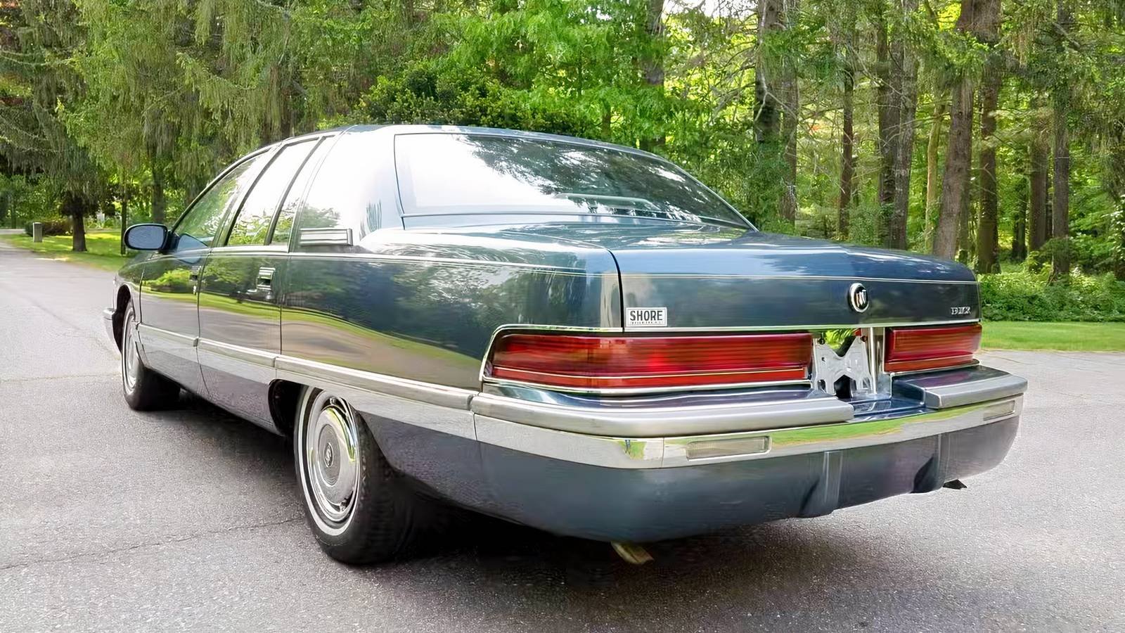 Buick Roadmaster GM’nin Gizli Kalmış Sedanı