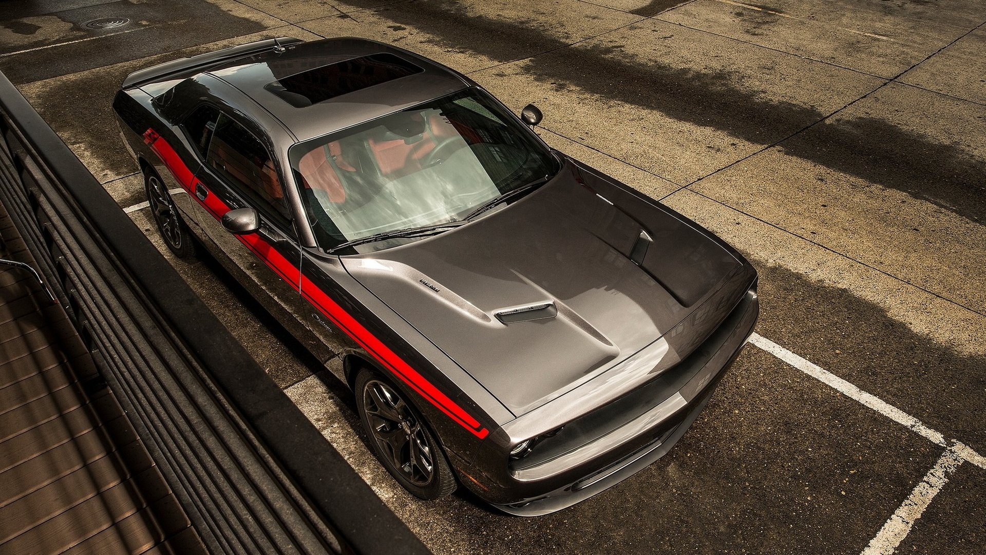 Dodge Challenger Massachusetts’te Yılın En Hızlı Takibine Sahne Oldu