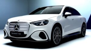 Mercedes-Benz C 400 4MATIC Electric tanıtıldı