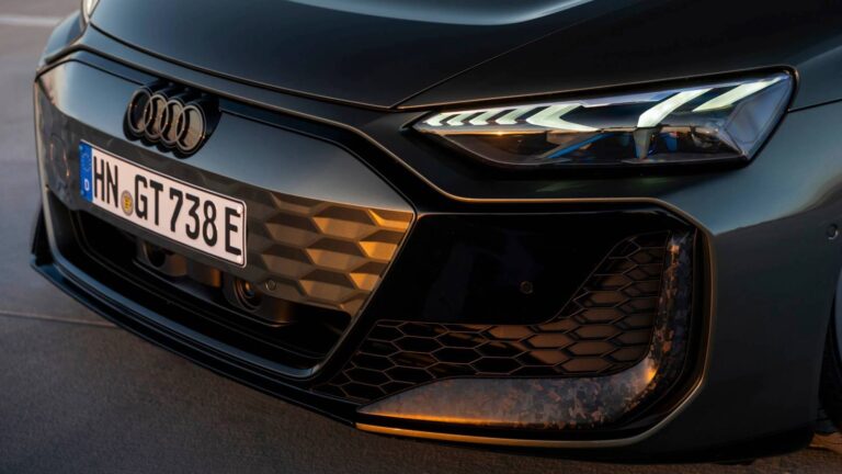 Lüks Sedanlarda 3 Yılda En Çok Değer Kaybeden 5 Model