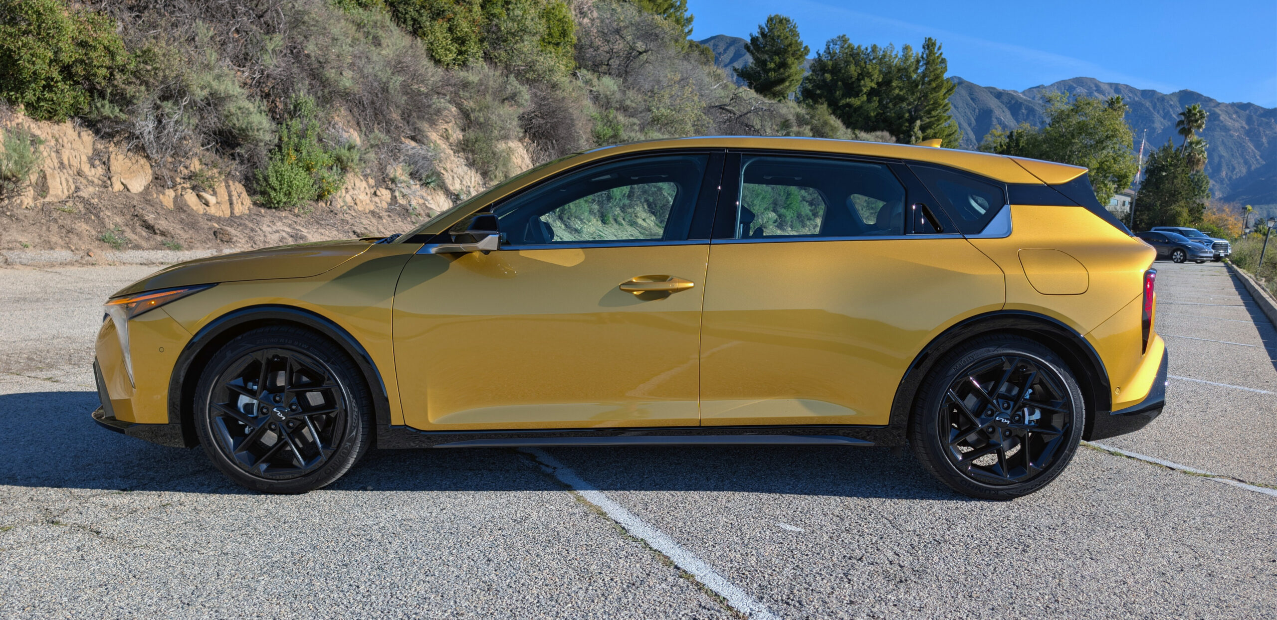 Kia K4 Hatchback performans ve pratiklikte denge arıyor