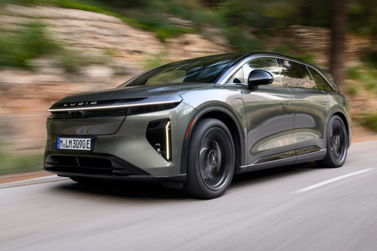 Lucid Gravity: Geniş Alan Sunan Elektrikli SUV