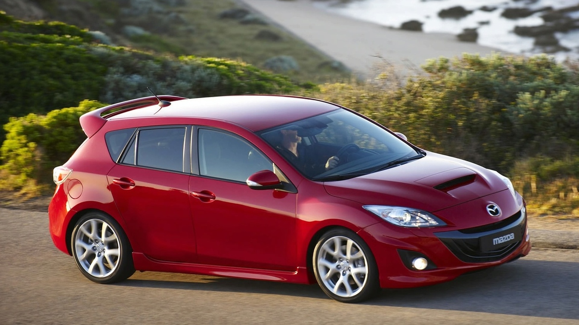 Mazda markasının tarihçesi ve teknolojik gelişmeleri