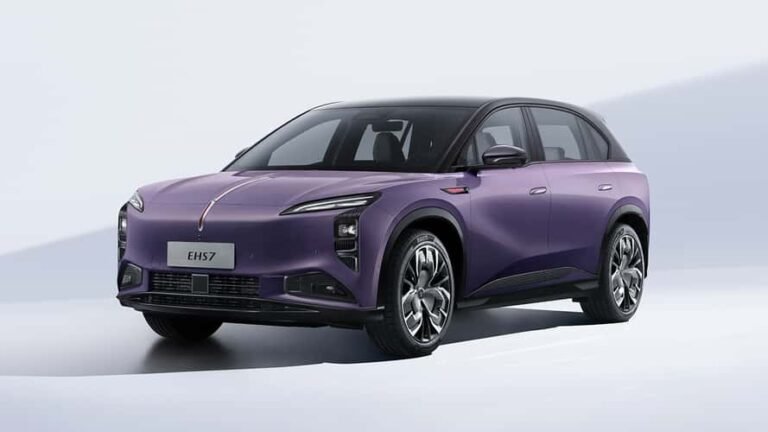 Hongqi, 8 Dakikada Yüzde 97 Şarj Olan Bataryayı Test Etti